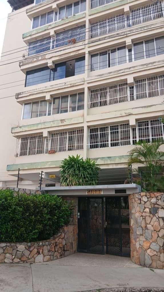 ALQUILER DE APARTAMENTO SECTOR AGUA BLANCA