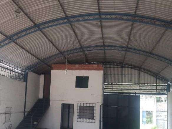Galpon industrial con Terreno 10.000Mts2 propio