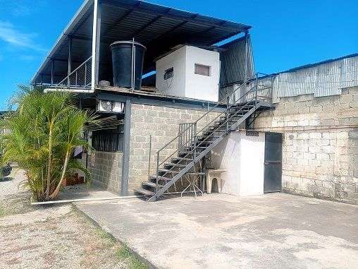 Terreno 1900M2 con(ferretería)LAS FLORES GUATIRE