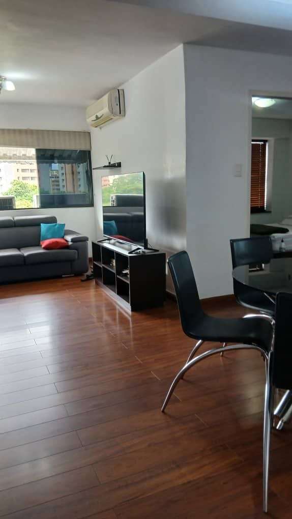 ALQUILER DE APARTAMENTO SECTOR AGUA BLANCA