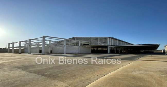 Venta Galpón de 4.820,50 M2 en Valencia