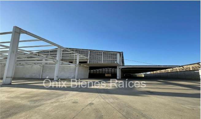 Venta Galpón de 4.820,50 M2 en Valencia