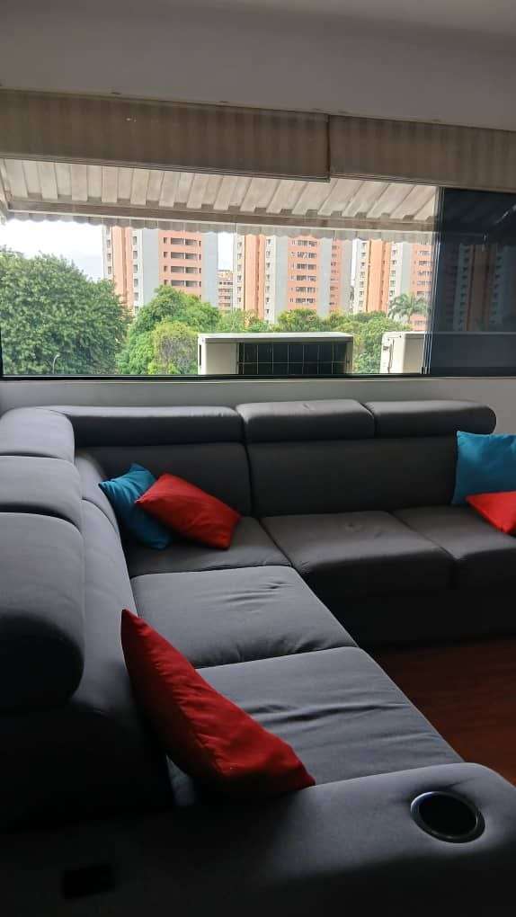 ALQUILER DE APARTAMENTO SECTOR AGUA BLANCA