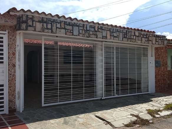 BELLA FLORIDA – LOS CAOBOS VALENCIA CASA EN VENTA