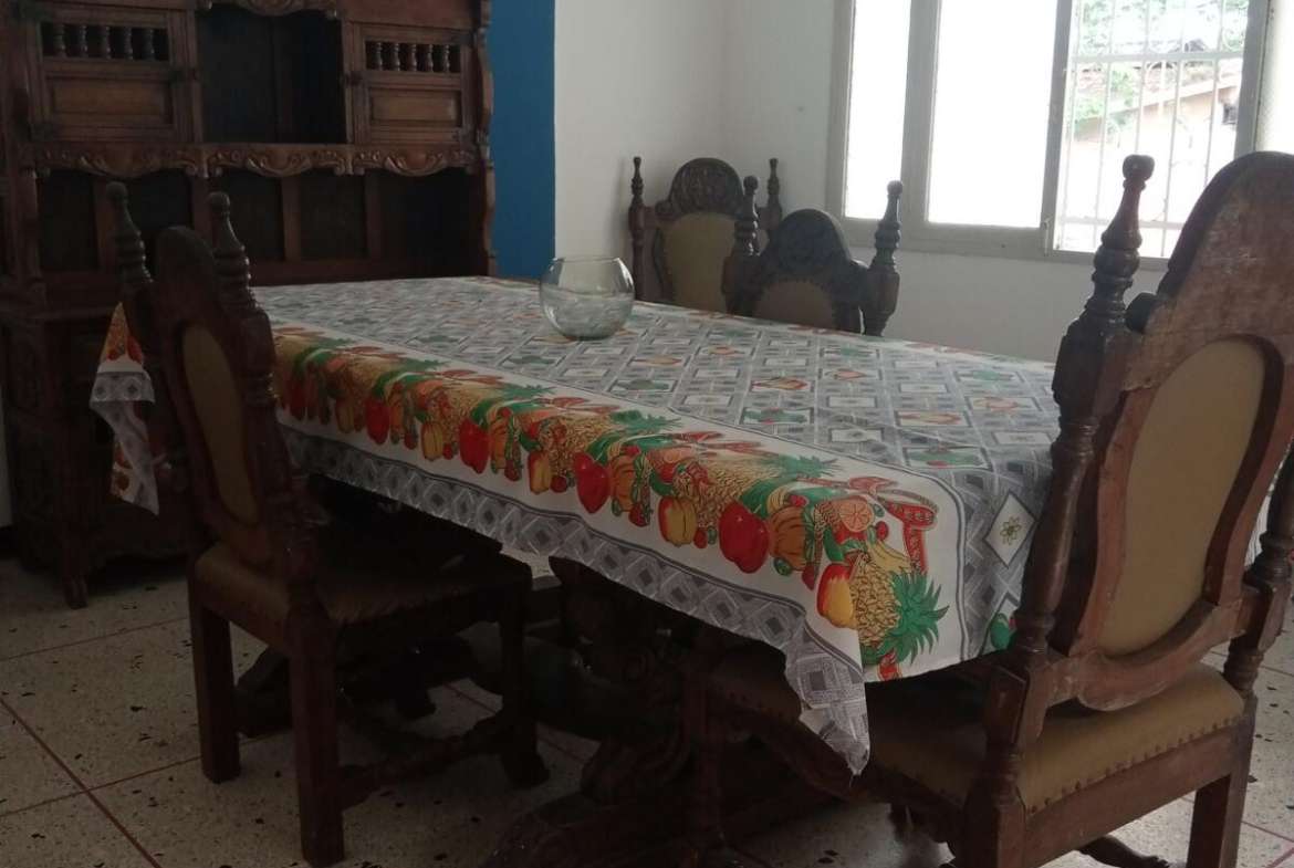 VENTA DE CASA-QUINTA PUERTO CABELLO