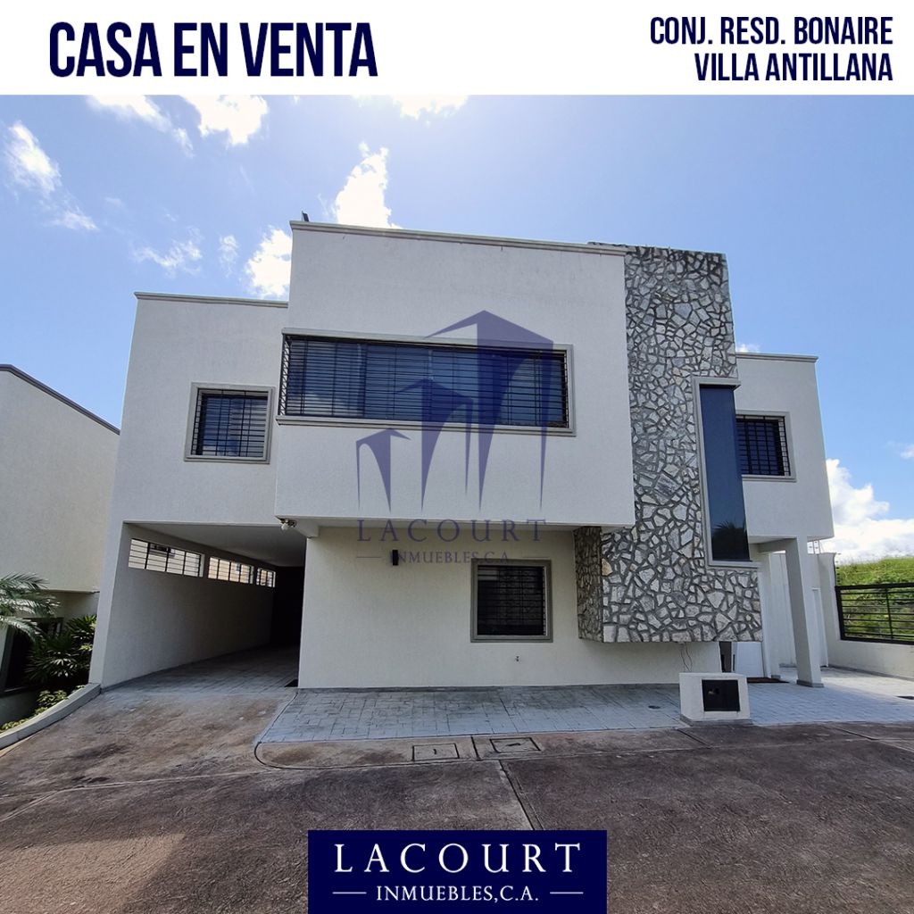 Hermosa Y Moderna Casa Totalmente Amoblada # AL