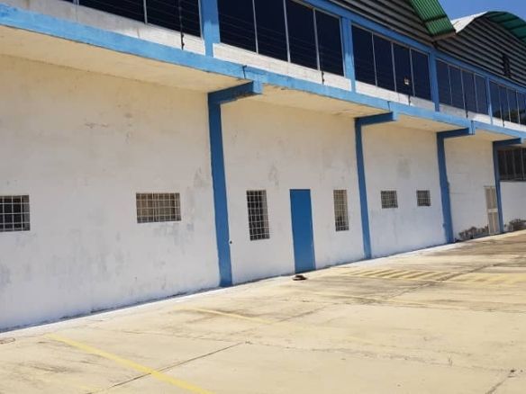 SE ALQUILAN GALPONES SE LA ZONA IND. LOS MONTONES