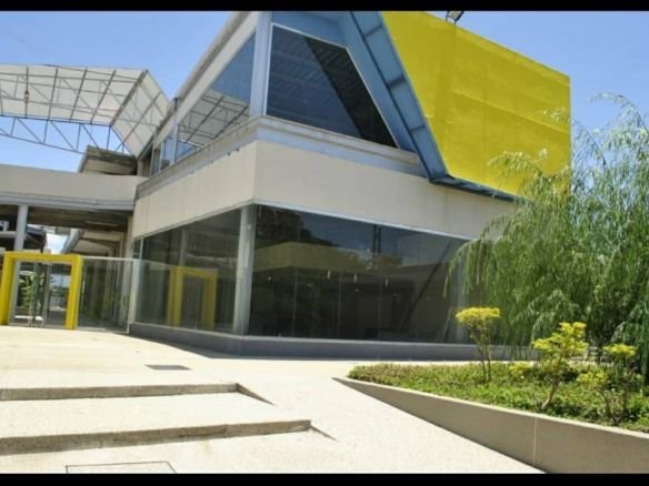 LOCAL COMERCIAL EN VENTA CC PRISMA GUACARA