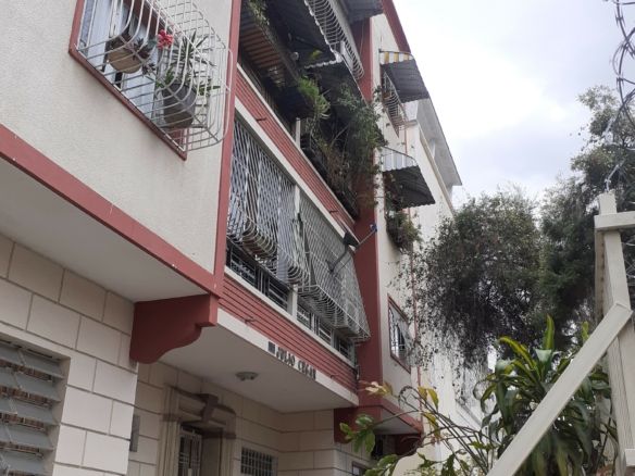 Apartamento de 75 mts. Avenida Victoria, Caracas.