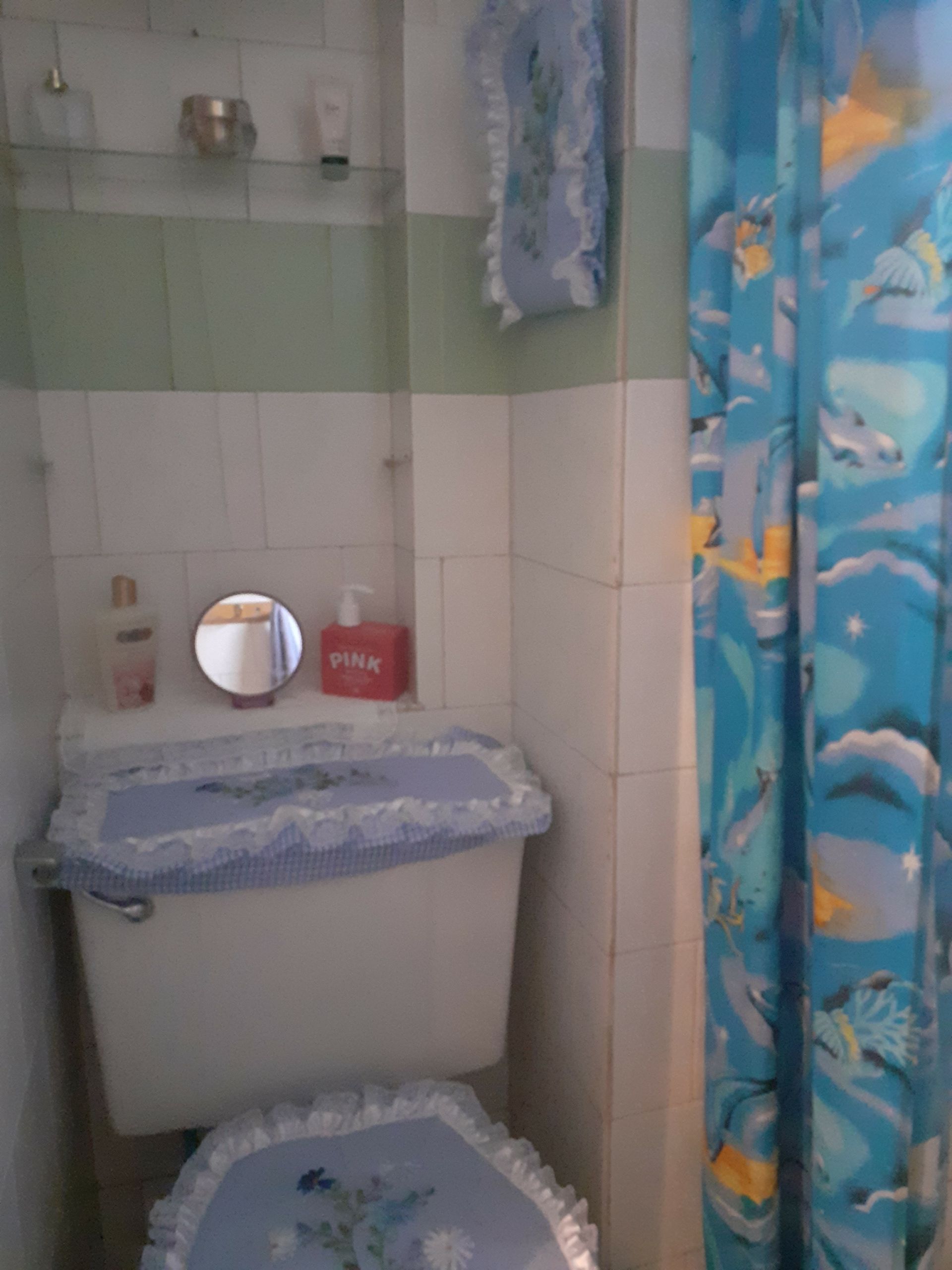 Apartamento de 75 mts. Avenida Victoria, Caracas.