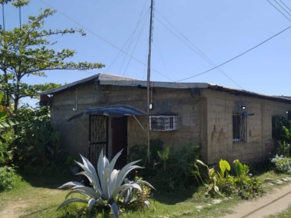 Casa para remodelar de 6 habitaciones y terreno de
