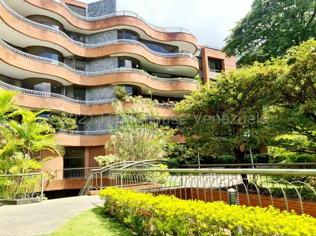 APARTAMENTO EN VENTA – ELENA MARIN NOBREGA