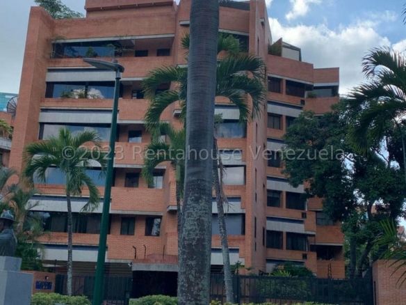APARTAMENTO EN VENTA – ELENA MARIN NOBREGA