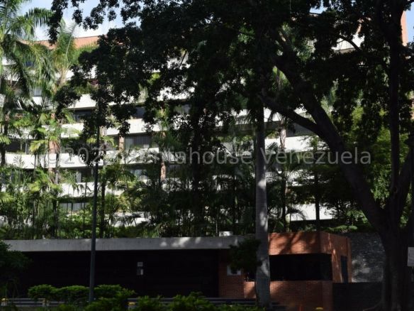 APARTAMENTO EN VENTA – ELENA MARIN NOBREGA