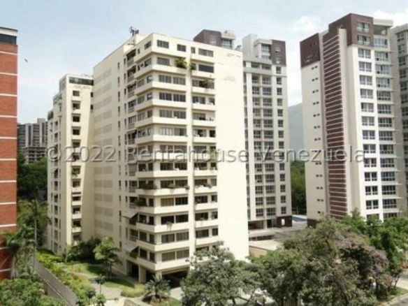 APARTAMENTO EN VENTA – ELENA MARIN NOBREGA