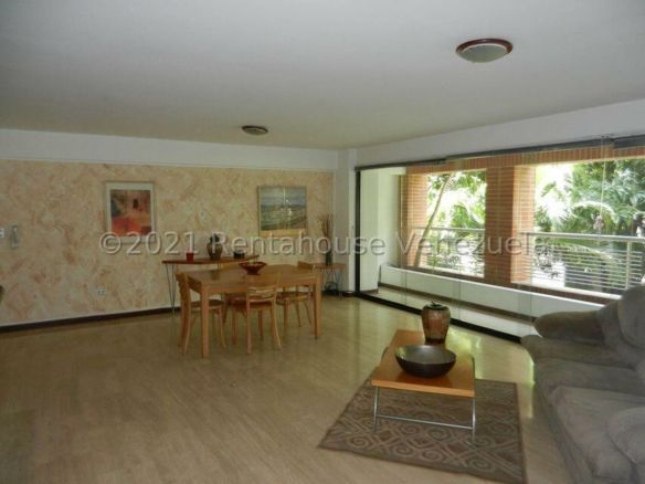 APARTAMENTO EN VENTA – ELENA MARIN NOBREGA