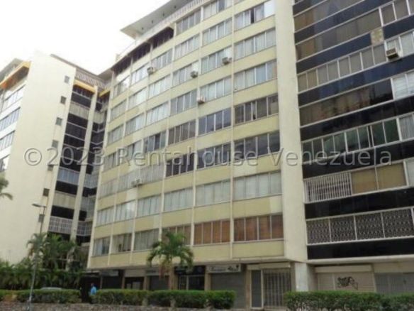 APARTAMENTO EN VENTA – ELENA MARIN NOBREGA