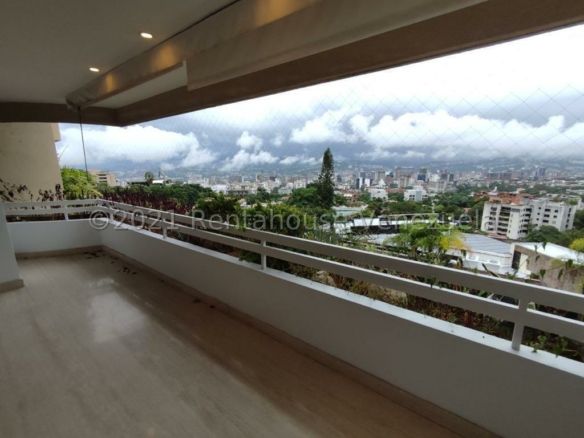 APARTAMENTO EN VENTA – ELENA MARIN NOBREGA