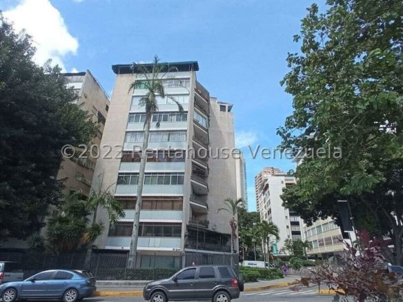 APARTAMENTO EN VENTA – ELENA MARIN NOBREGA
