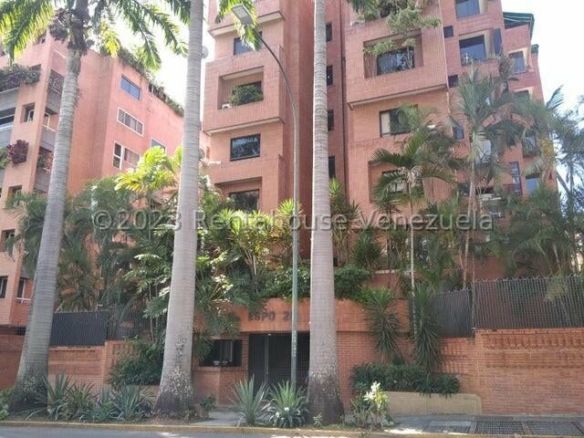APARTAMENTO EN VENTA – ELENA MARIN NOBREGA