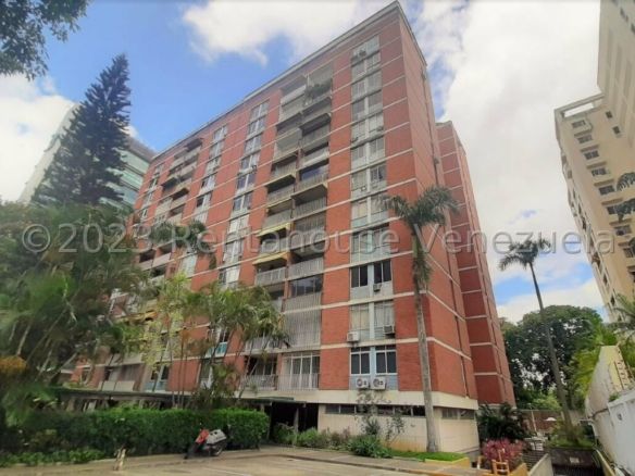 APARTAMENTO EN VENTA – ELENA MARIN NOBREGA