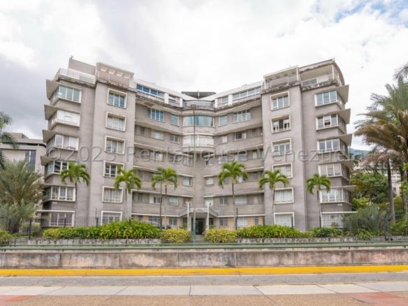 APARTAMENTO EN VENTA – ELENA MARIN NOBREGA