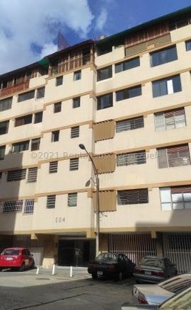 APARTAMENTO EN VENTA – ELENA MARIN NOBREGA