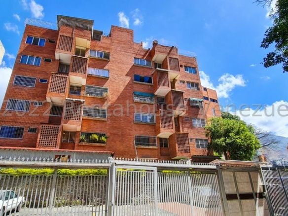 APARTAMENTO EN VENTA – ELENA MARIN NOBREGA