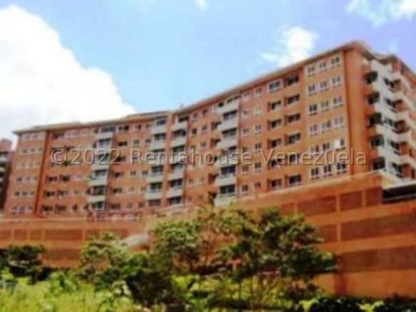 APARTAMENTO EN VENTA – YENNIEF ROJAS