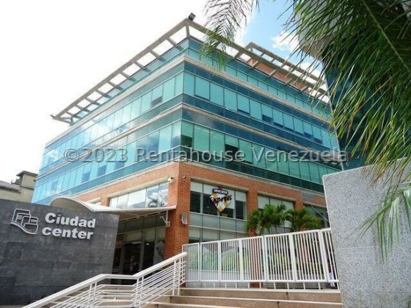 OFICINA EN VENTA – YENNIEF ROJAS