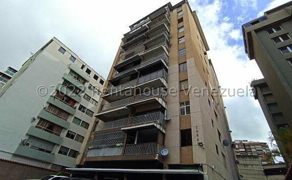 APARTAMENTO EN VENTA ANYIN TONITO 0424-1696397