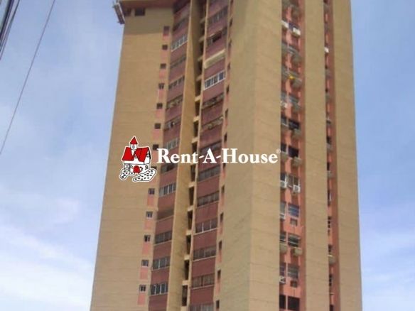 24-3262 Venta de Apartamento en Res Yaguaziru.