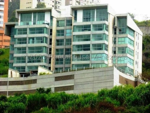 APARTAMENTO EN VENTA – YENNIEF ROJAS