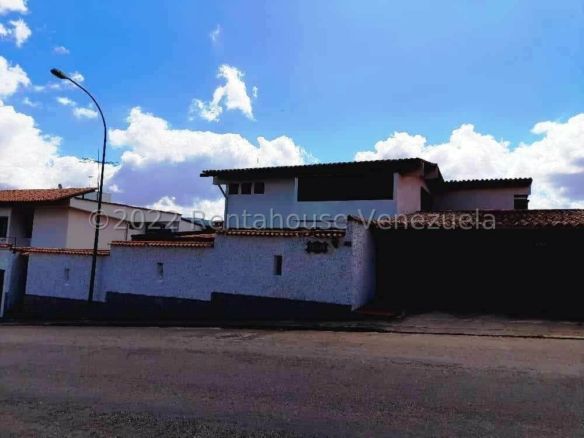 CASA EN VENTA-SELENE MARIN NOBREGA- MLS#23-26996