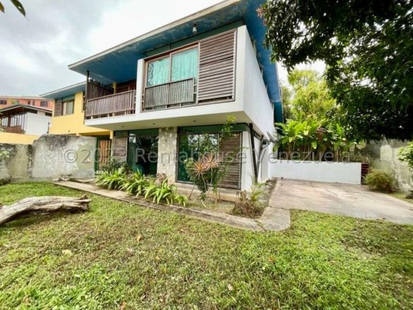 CASA EN VENTA-SELENE MARIN NOBREGA- MLS#23-22938