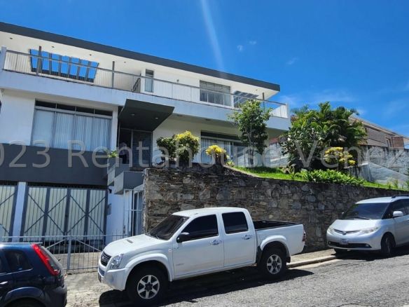 CASA EN VENTA SELENE MARIN – MLS#24-2363
