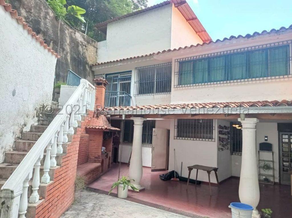 CASA EN VENTA-SELENE MARIN NOBREGA- MLS#23-26430