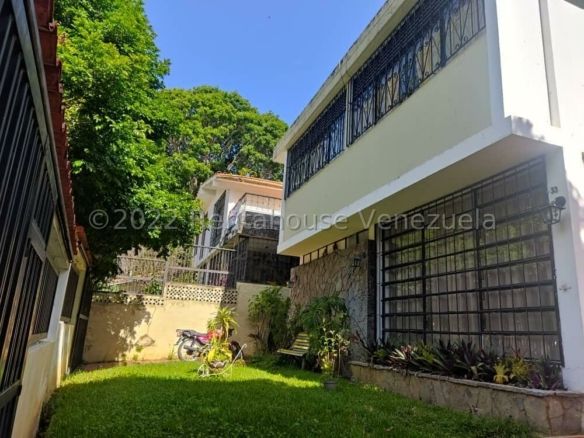 CASA EN VENTA-SELENE MARIN NOBREGA- MLS#23-2937