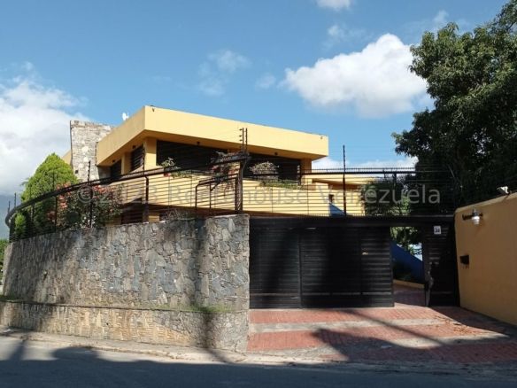 CASA EN VENTA-SELENE MARIN NOBREGA- MLS#23-19663