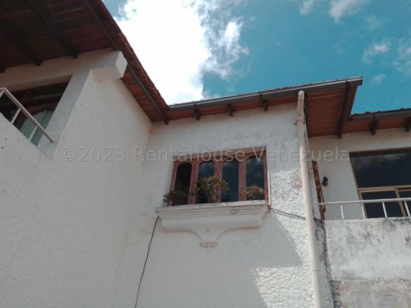CASA EN VENTA-SELENE MARIN NOBREGA- MLS#23-34017