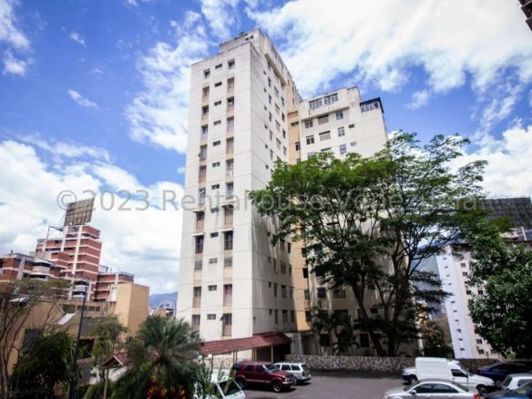 APARTAMENTO EN VENTA – ELENA MARIN NOBREGA