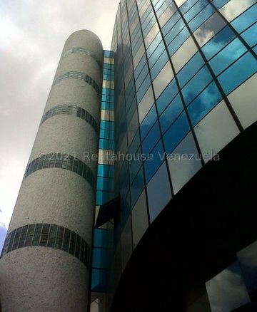 EDIFICIO EN VENTA – ELENA MARIN NOBREGA