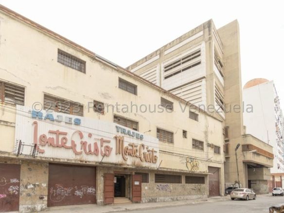 EDIFICIO EN VENTA – ELENA MARIN NOBREGA
