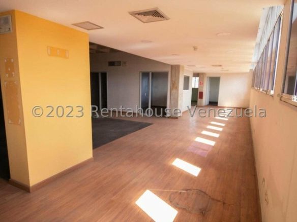EDIFICIO EN VENTA – ELENA MARIN NOBREGA