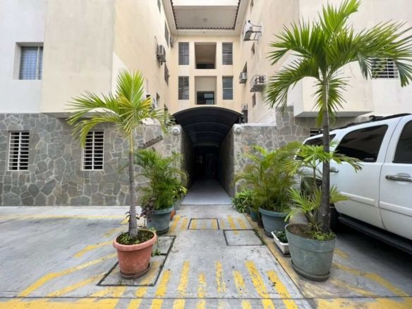 Sky Group PRIVILEGE, Vende Apto en La Granja