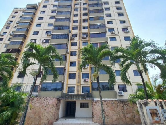 APARTAMENTO EN VENTA RESIDENCIAS LAS GUACAMAYAS