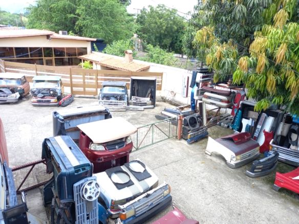 LOTE DE TERRENO Y FONDO DE COMERCIO GUÁRICO