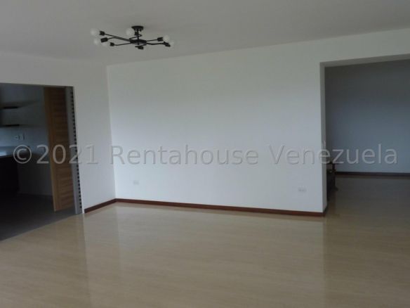 APARTAMENTO EN VENTA SELENE MARIN MLS#21-24577