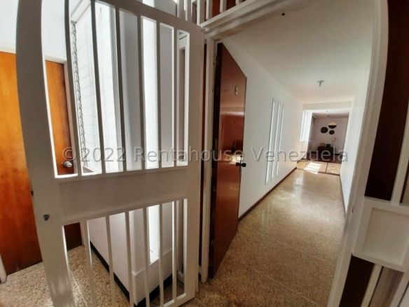 APARTAMENTO EN VENTA SELENE MARIN MLS#23-11594
