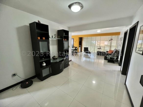 APARTAMENTO EN VENTA SELENE MARIN MLS#23-33863